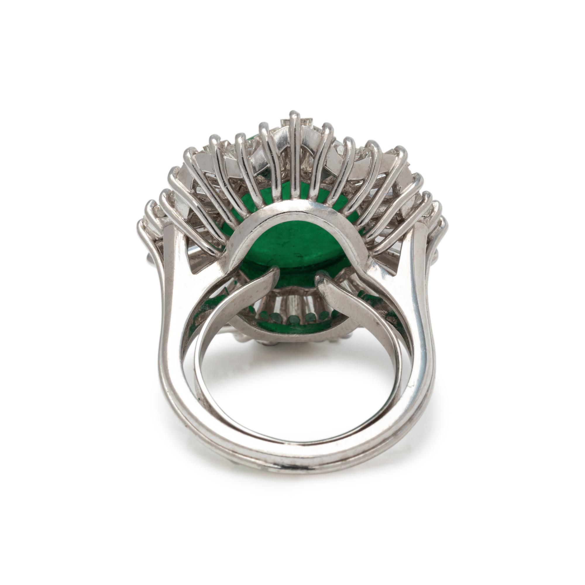 EMERALD AND DIAMOND RING