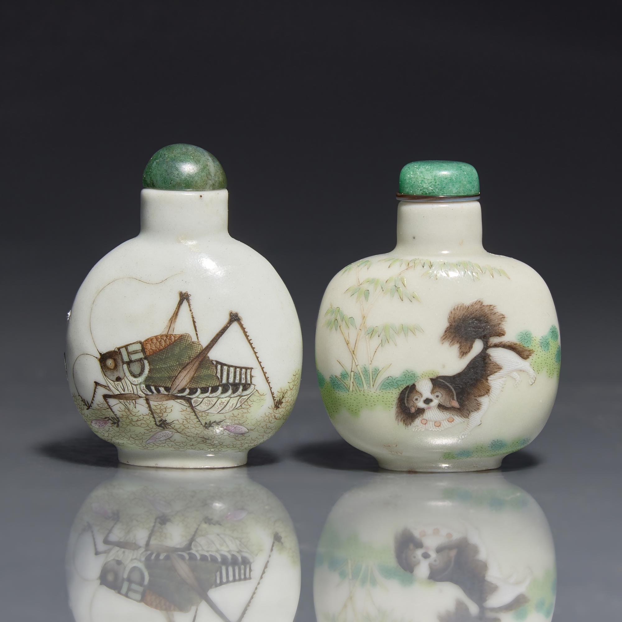 Two Chinese Enameled Porcelain Snuff Bottles, Daoguang Marks and of the Period 清道光 粉彩花鳥草蟲鼻烟壺兩支