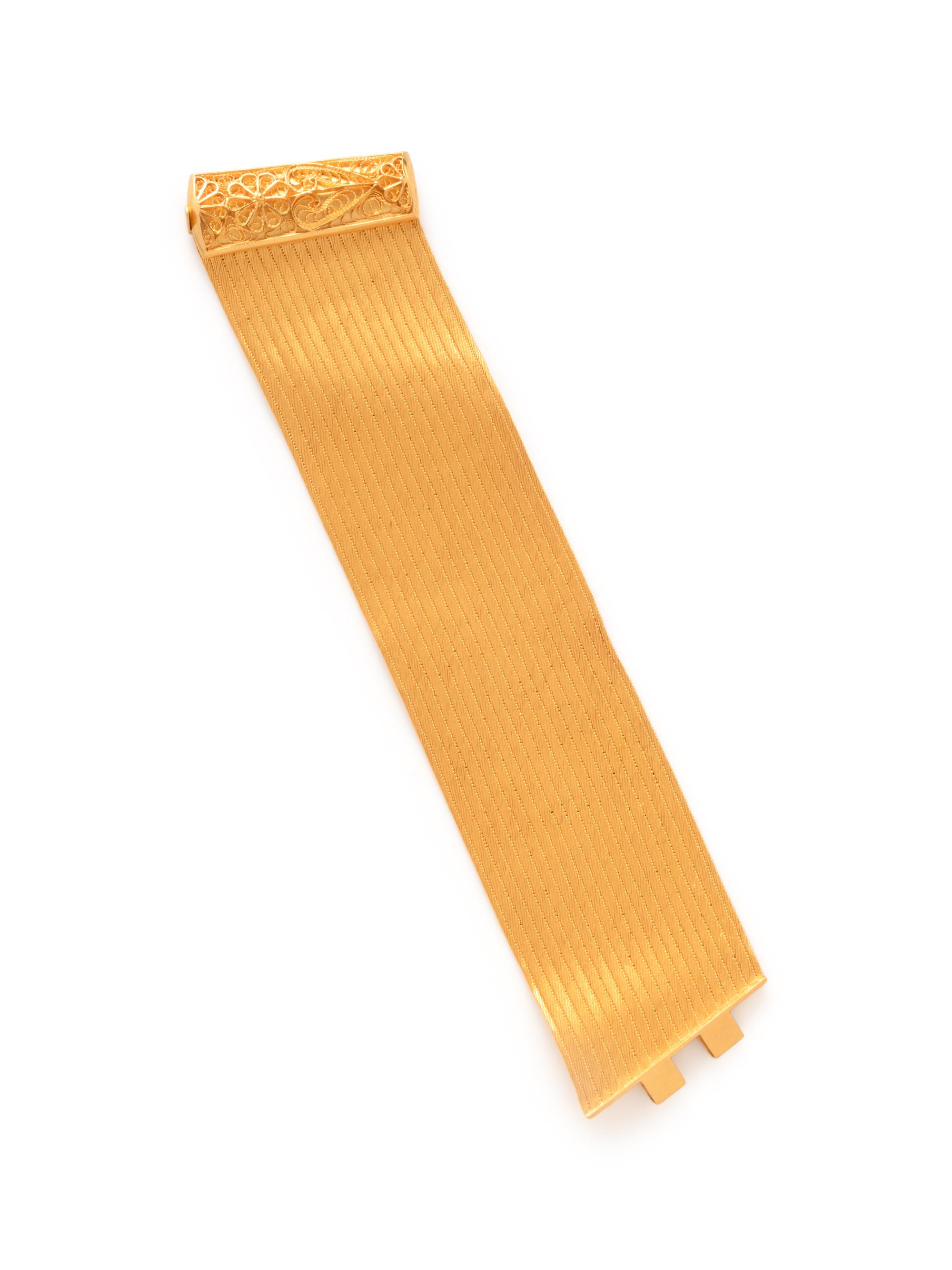 YELLOW GOLD BRACELET