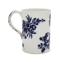 A Worcester Porcelain Mug