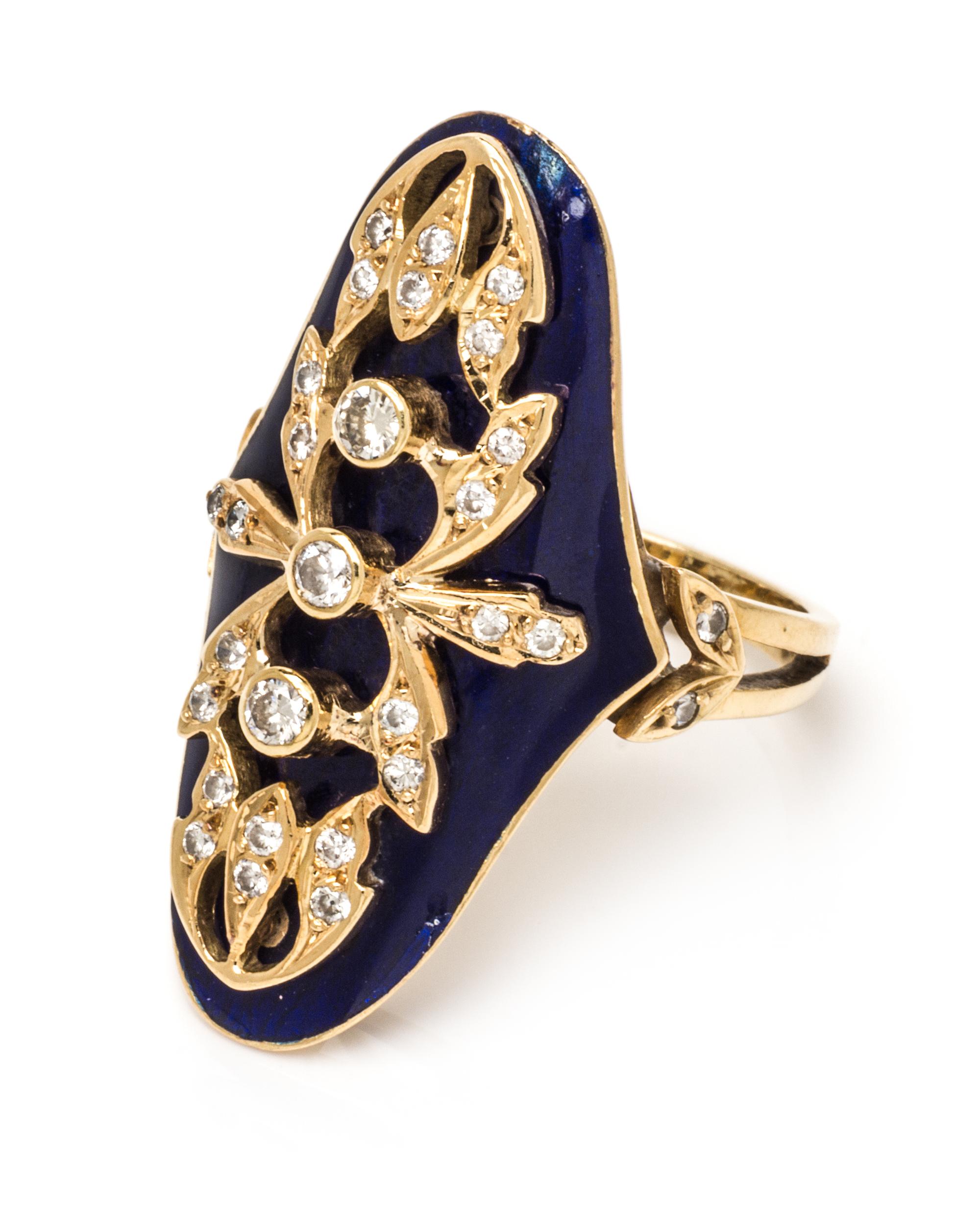 An 18 Karat Yellow Gold, Diamond and Enamel Ring, 8.60 dwts.