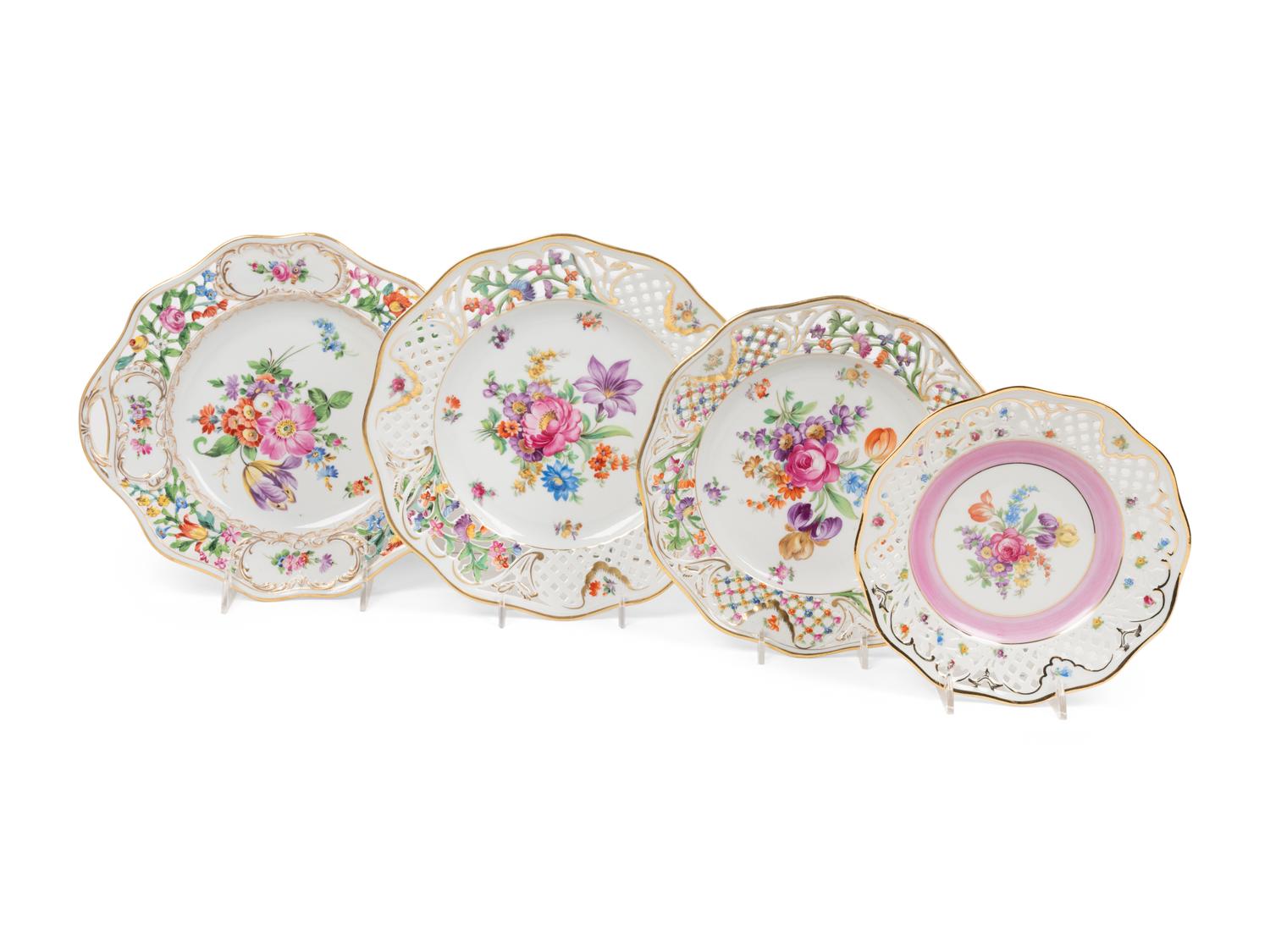 An Extensive Bavarian Porcelain Dinner Service