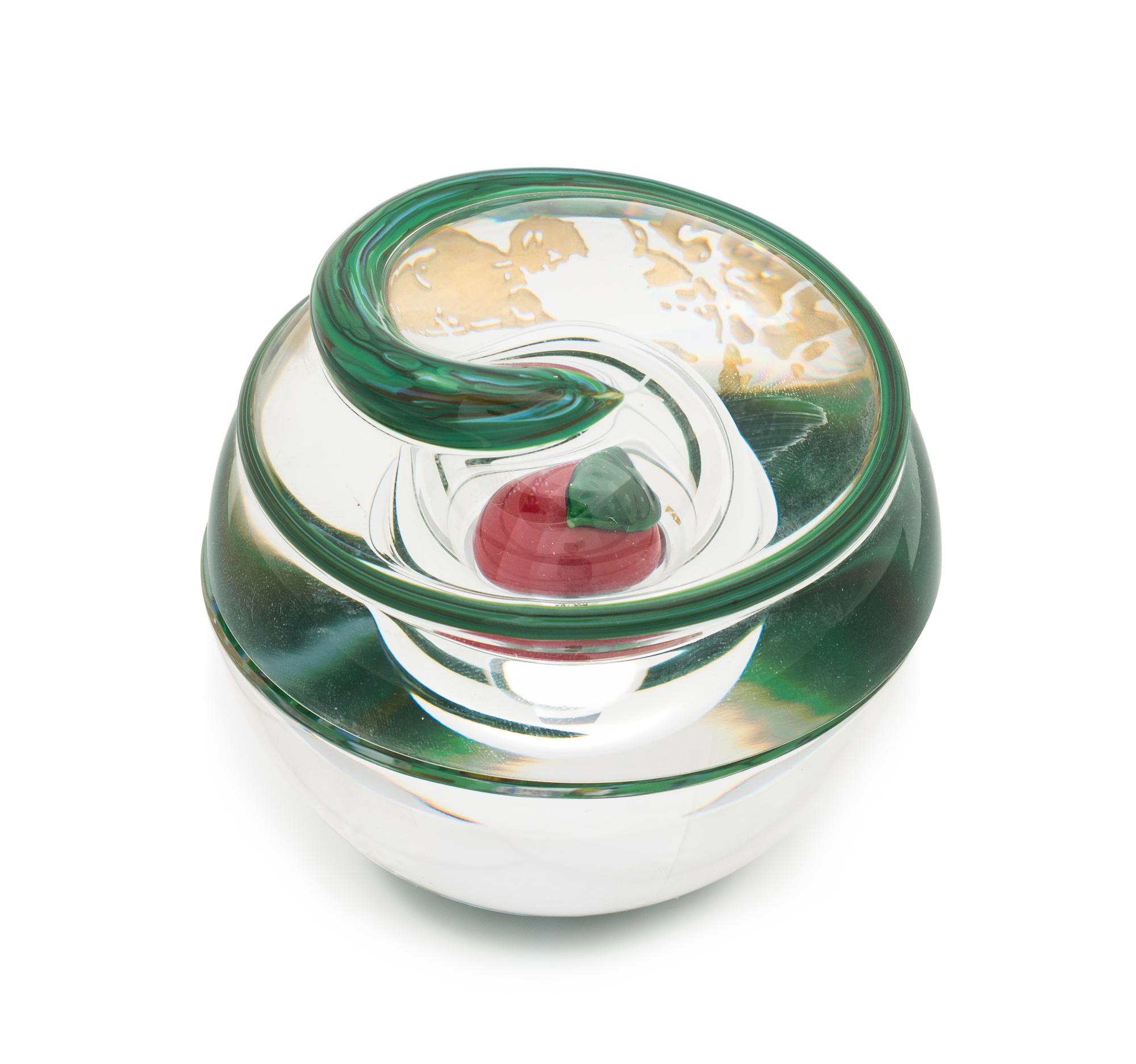 Saint-Louis, France, 2003, Adam and Eve paperweight