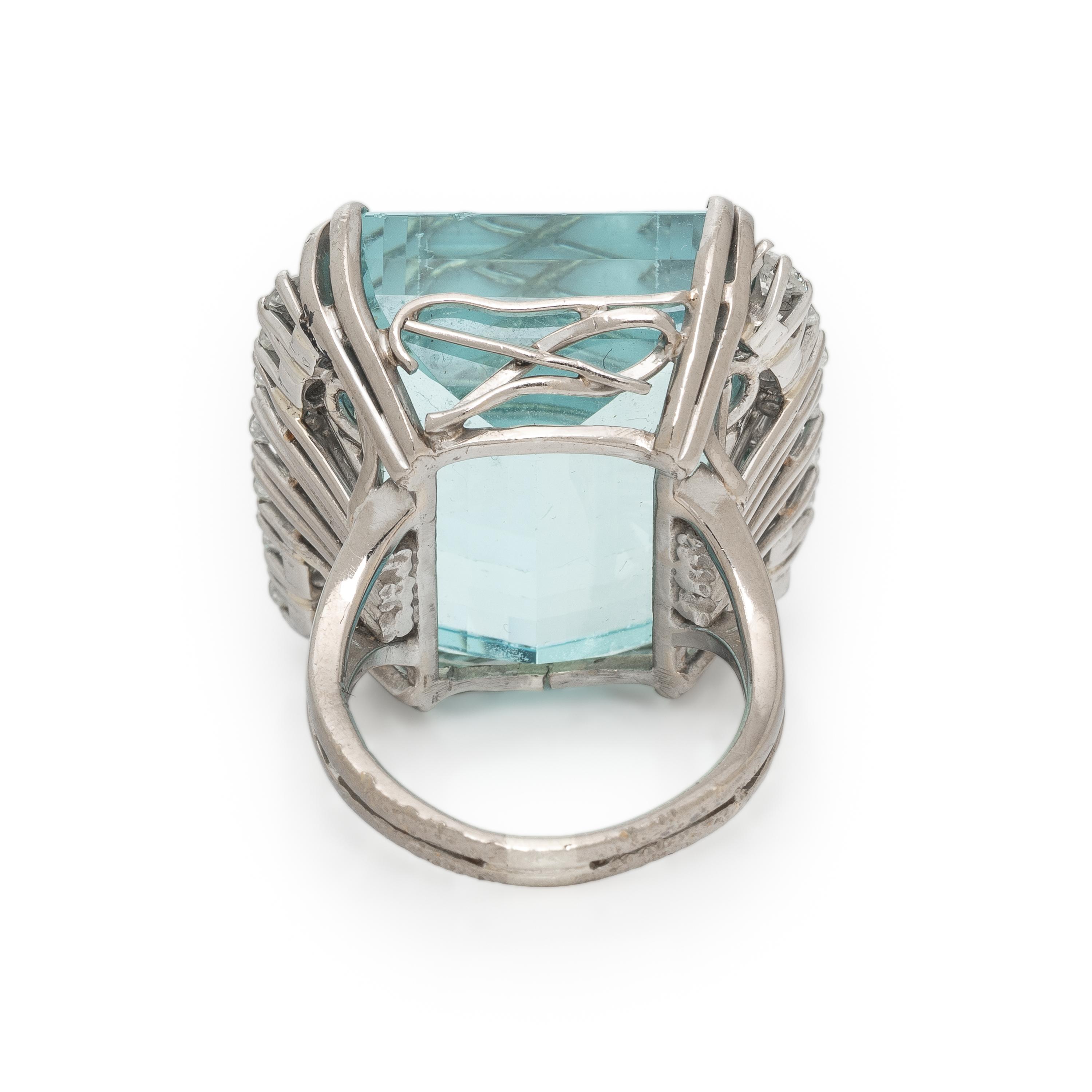 AQUAMARINE AND DIAMOND RING