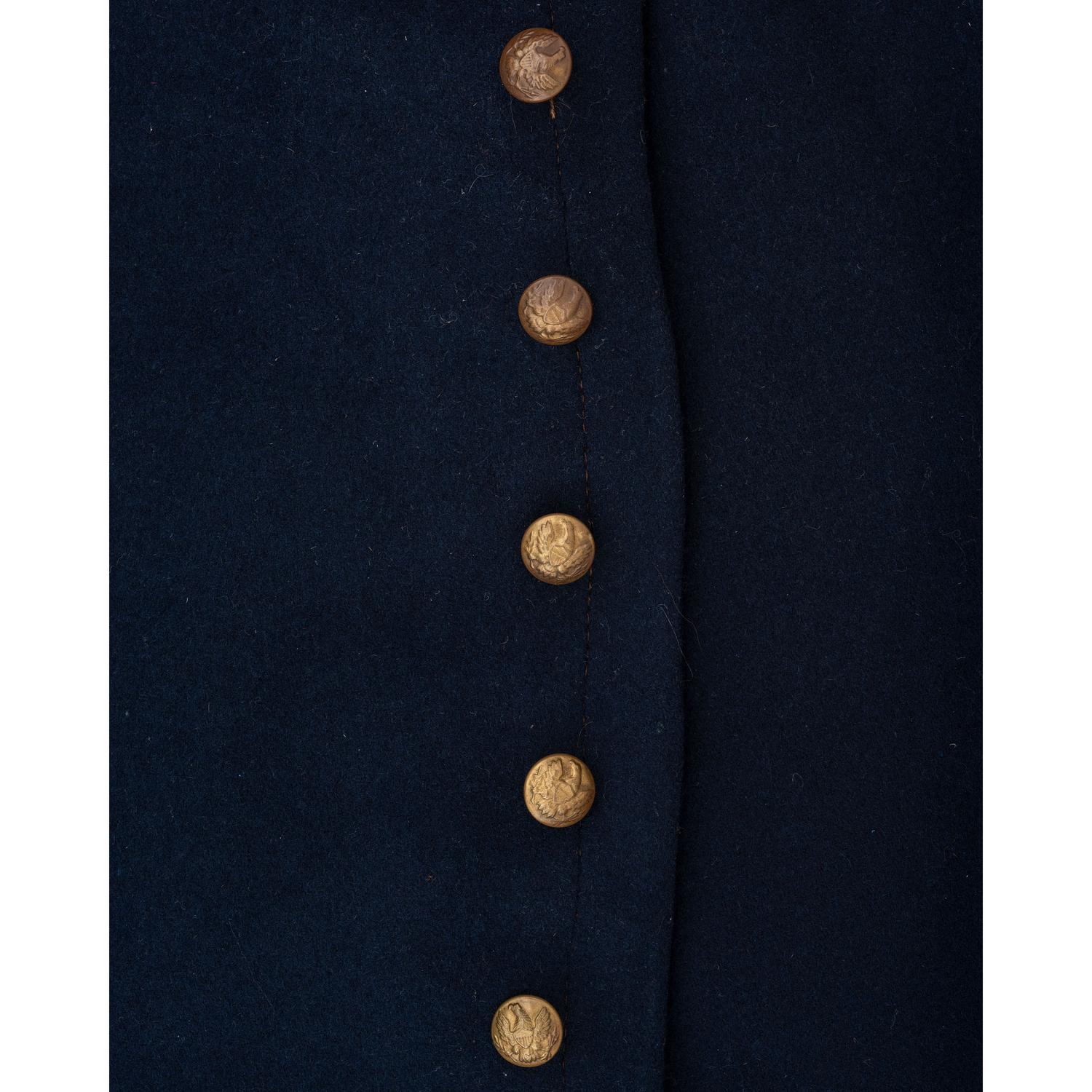 US Pattern 1858 Mounted Artillery Jacket with Sergeant's Chevrons and Brass Epaulets.