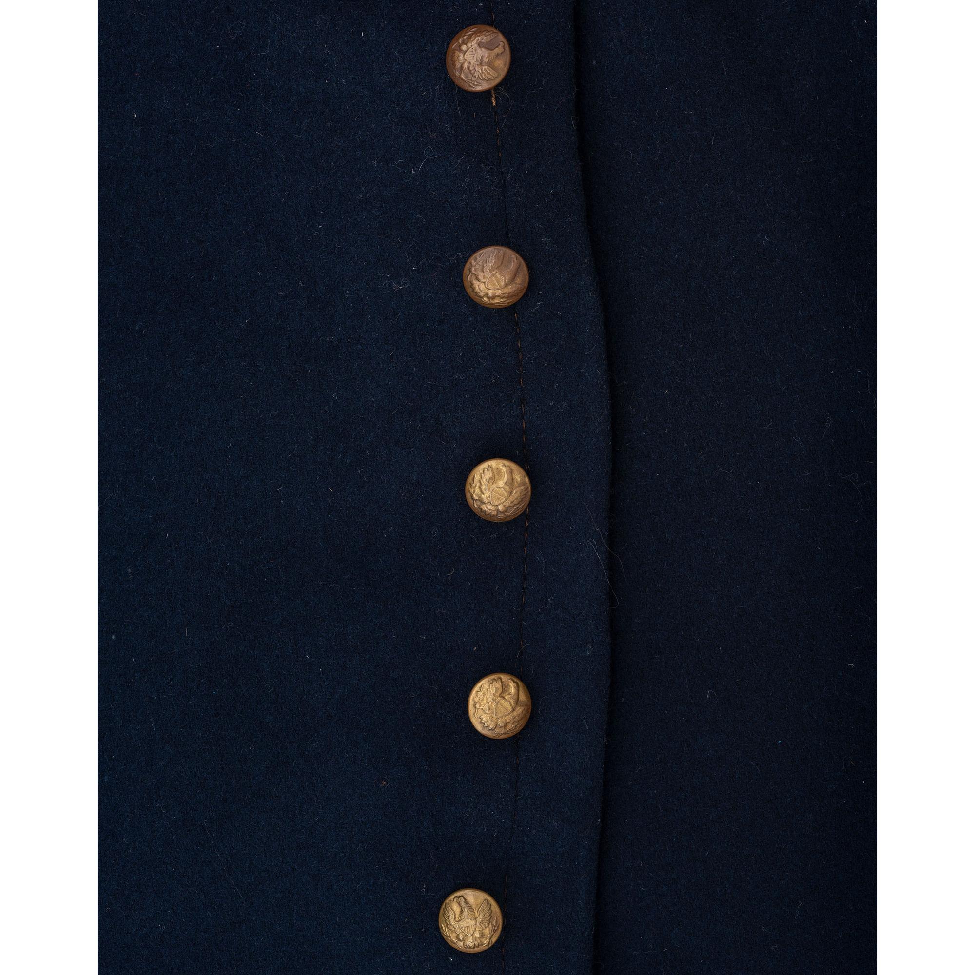 US Pattern 1858 Mounted Artillery Jacket with Sergeant's Chevrons and Brass Epaulets.