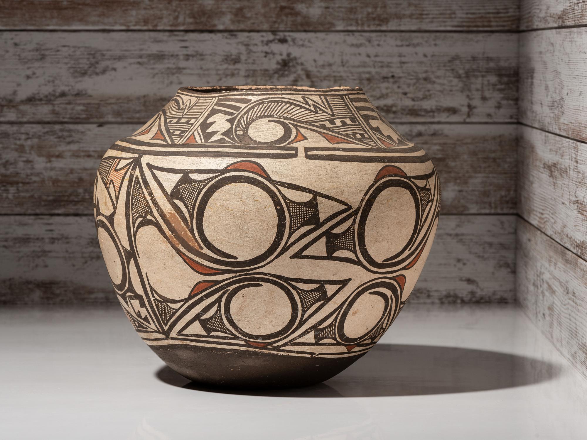 Zuni Polychrome Pottery Olla