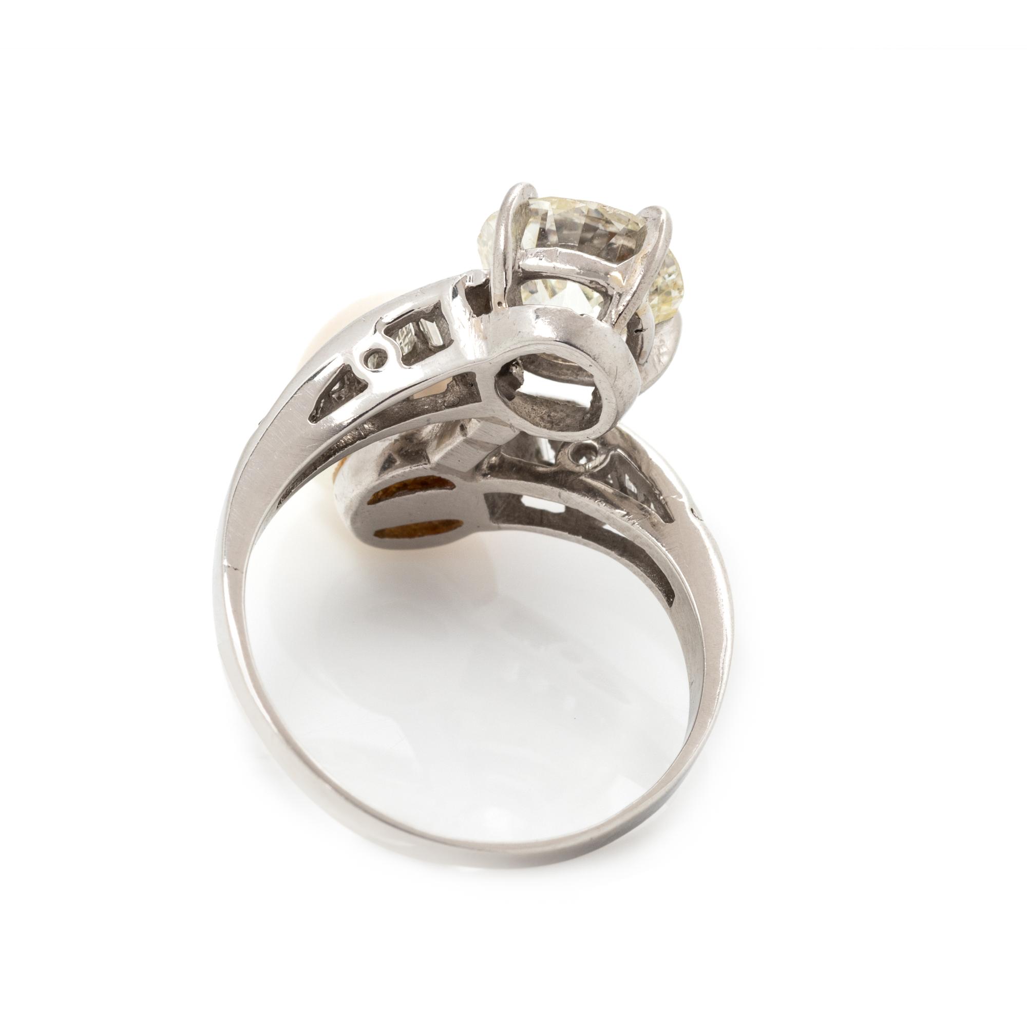 DIAMOND AND CULTURED PEARL 'TOI ET MOI' RING
