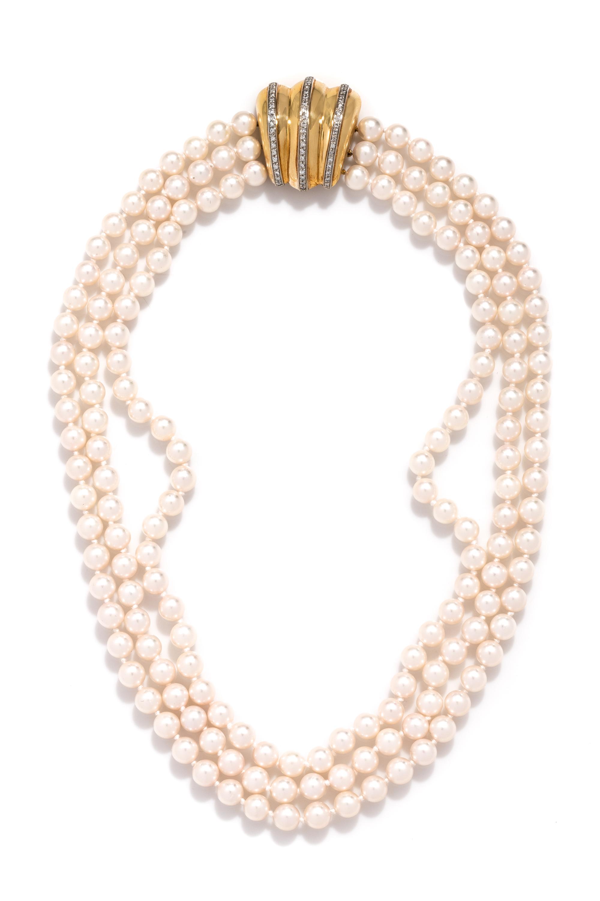 CULTURED PEARL AND DIAMOND NECKLACE