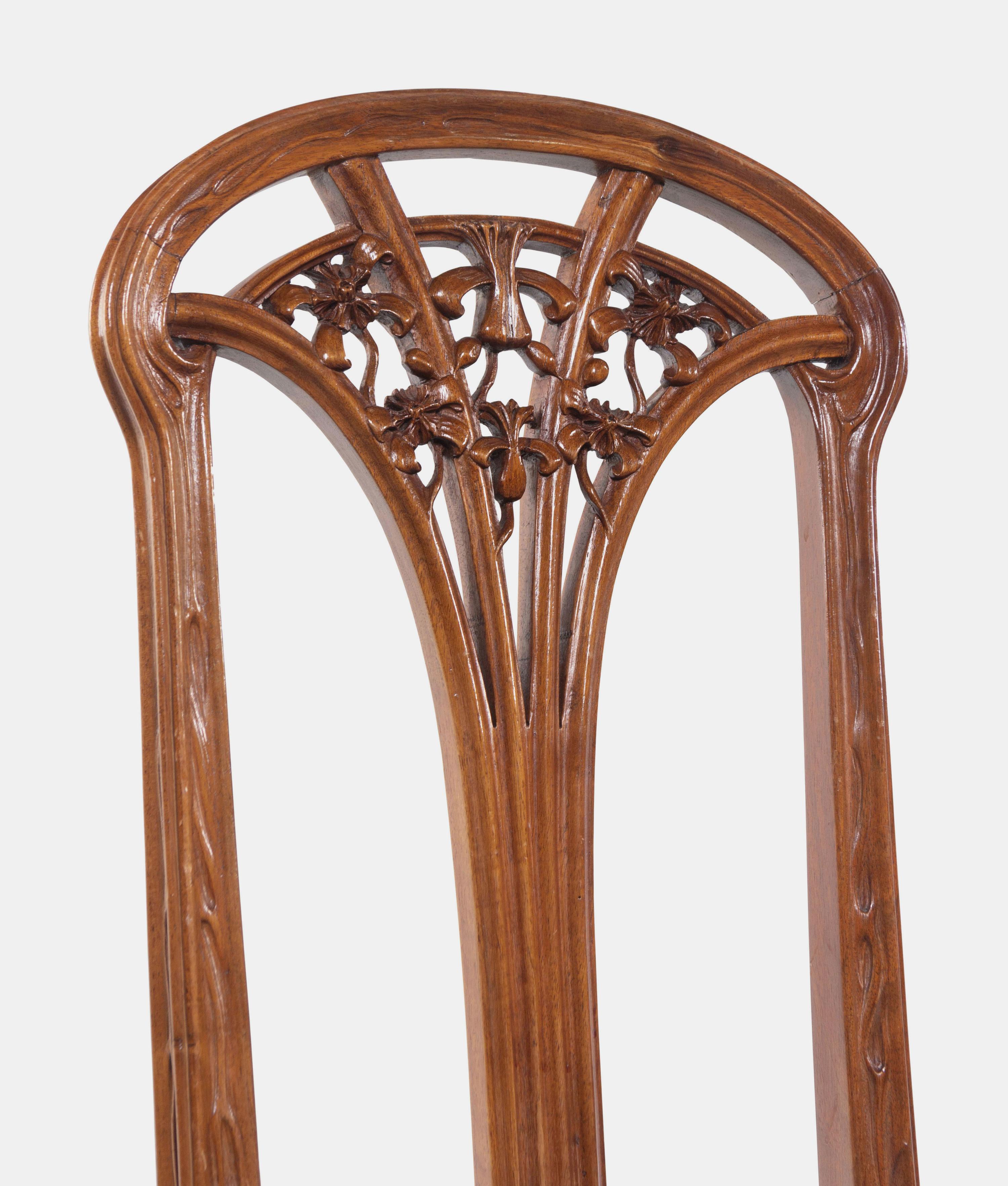 Aux Clématites Chair, c. 1900