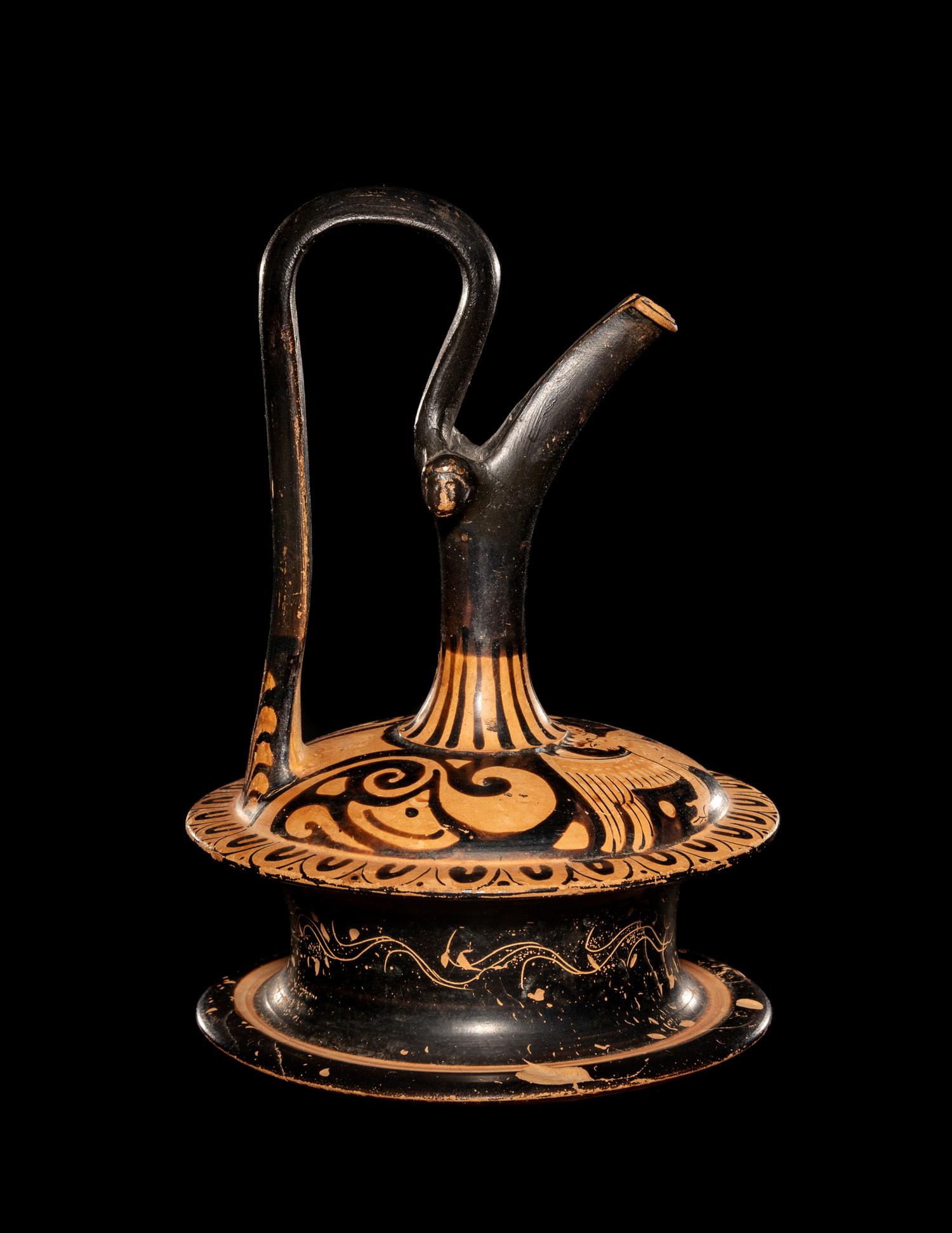 An Apulian Red-Figured Epichysis