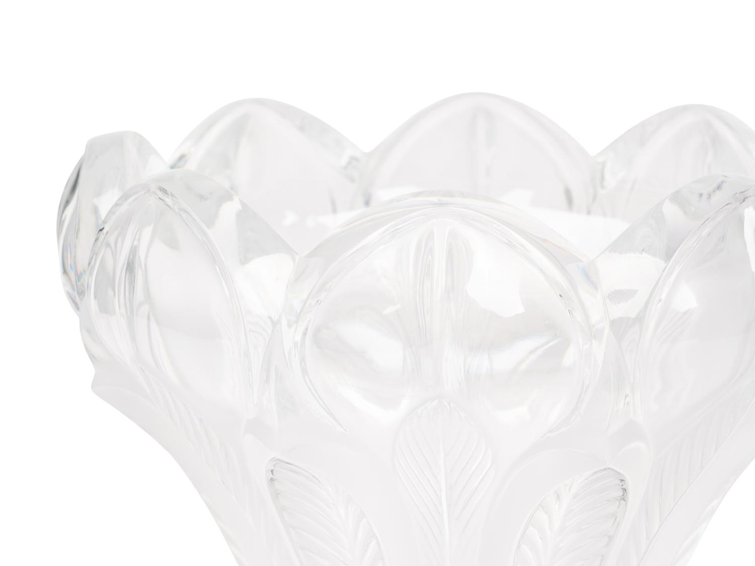 A Lalique Esna Vase