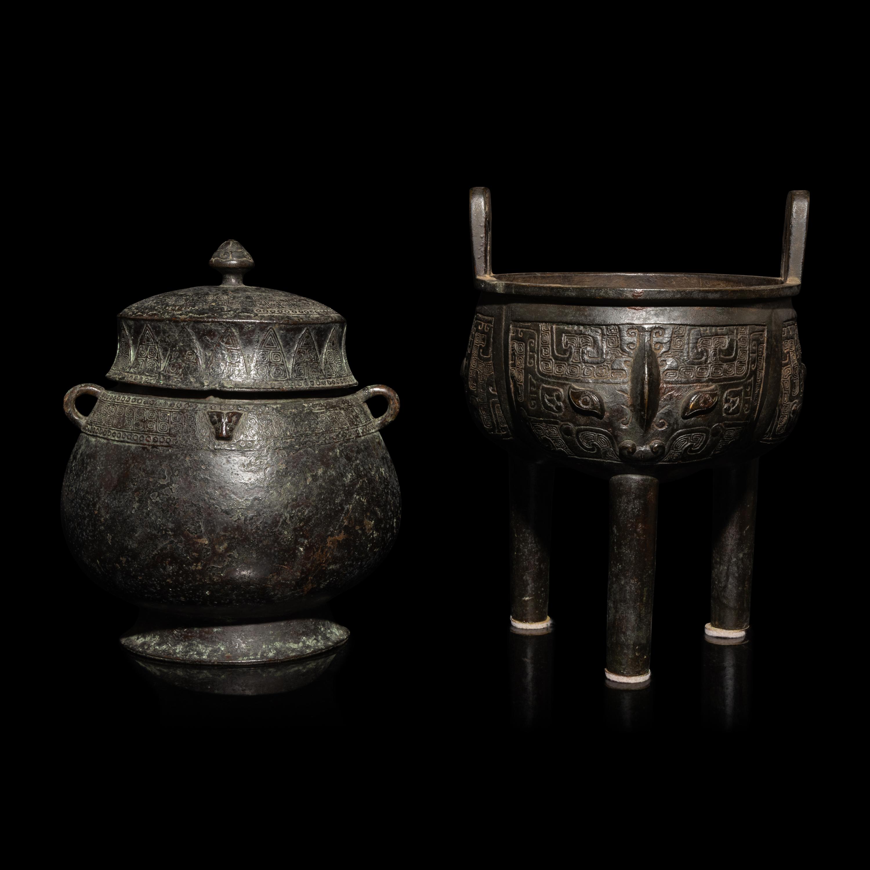 Two Chinese Archaistic Bronze Vessels, 19th Century — 清晚期 仿古銅器兩件