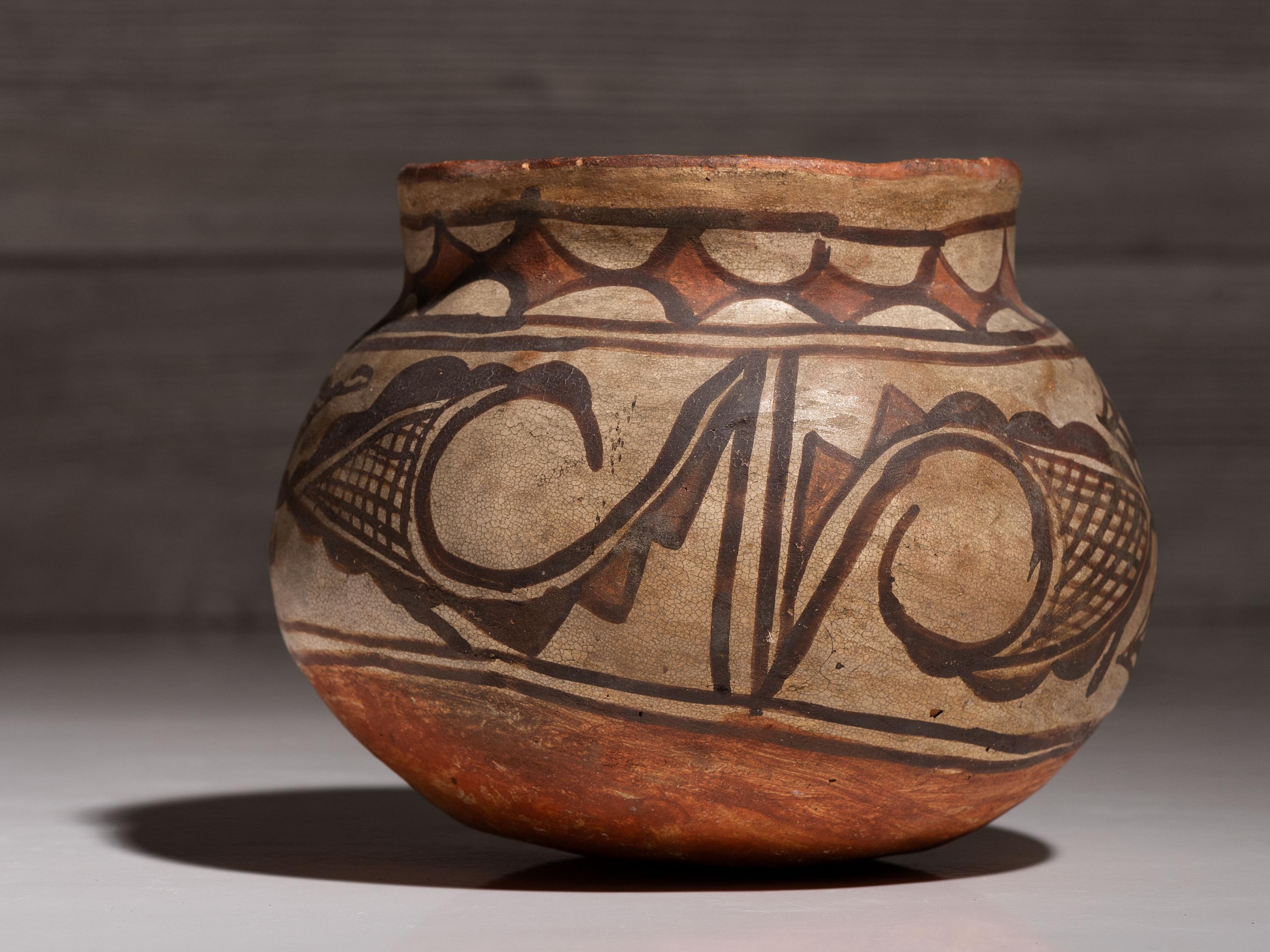 Hopi Polacca Pottery Jar
