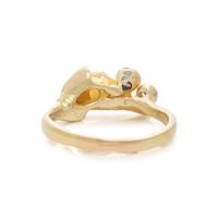 YELLOW GOLD AND DIAMOND RING