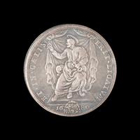 [PAPAL STATES] Pope Innocent XI 1680 Silver Scudo
