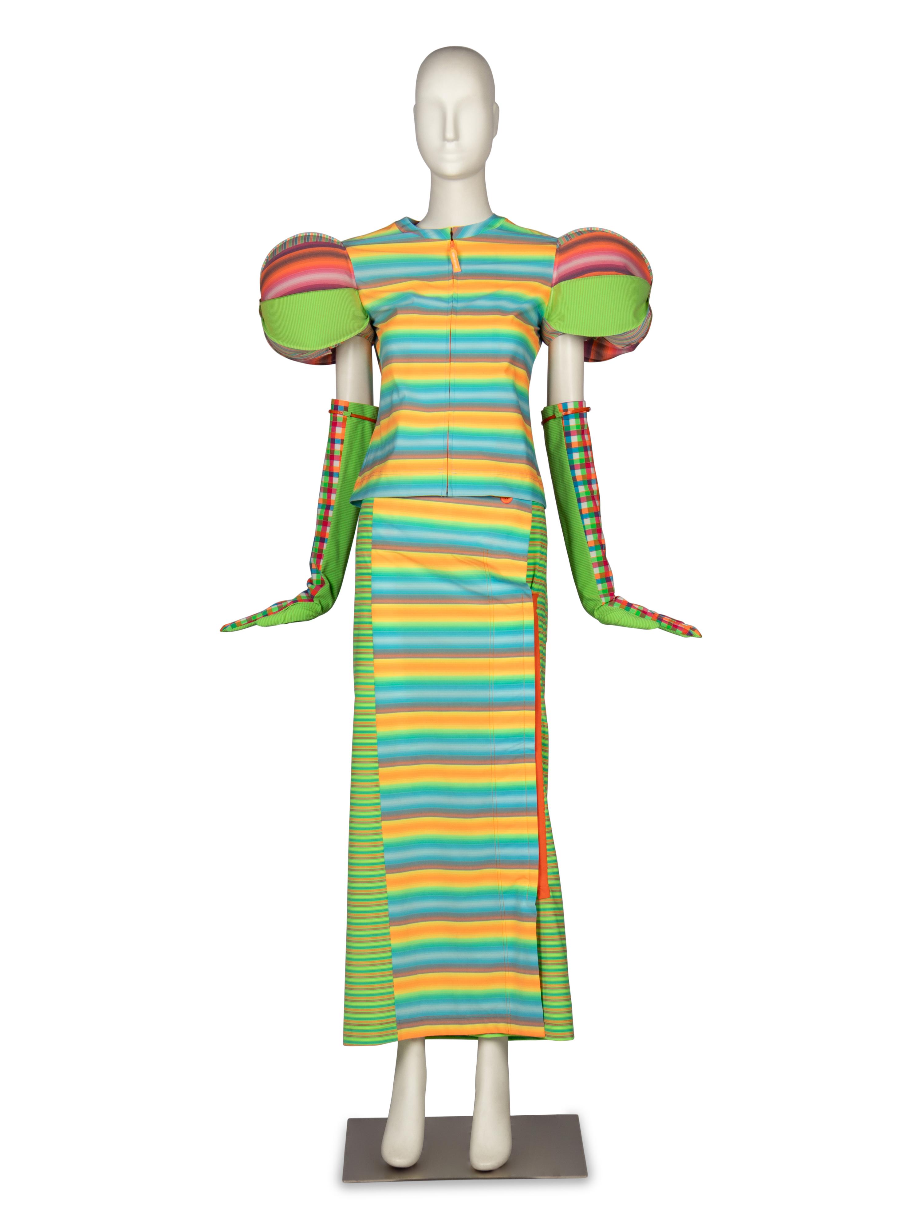 Issey Miyake, Pneumatic Ensemble, F/W 2000