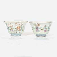 A pair of Chinese "Linzhi Chengxiang" tea bowls, covers and stands 粉彩帶蓋茶盌一對 Republic period ??