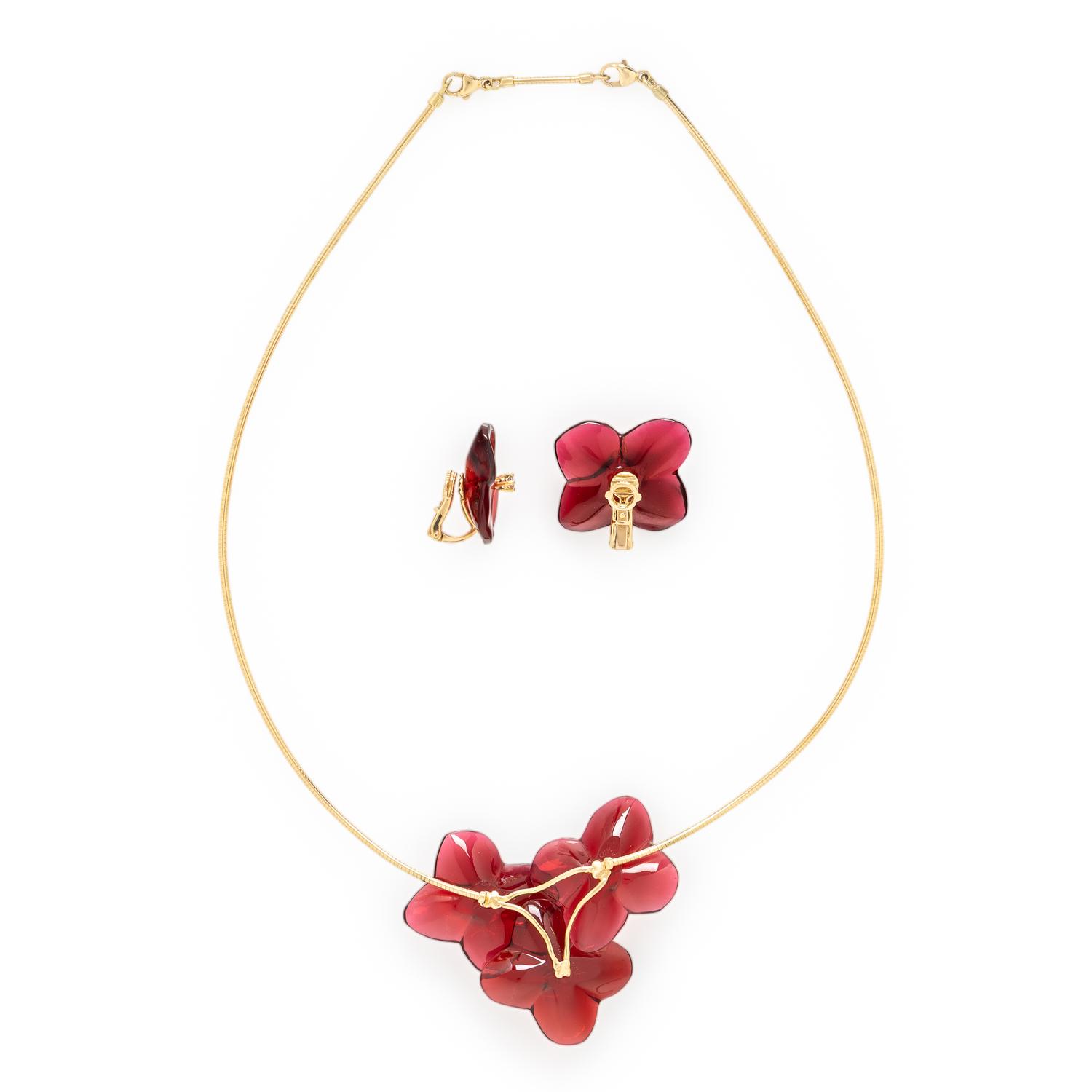 Baccarat, Hortensia Flower Necklace and Earrings