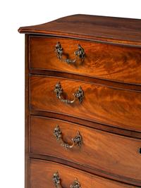 A George III Mahogany Serpentine-Front Chest of Drawers