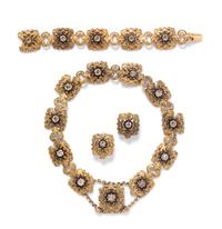 An 18 Karat Yellow Gold and Diamond Parure, Mario Buccellati,