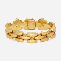 An 18K Yellow Gold Bracelet