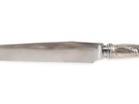 A Reed and Barton 'Le Cinq Fleurs' Silver Flatware Service