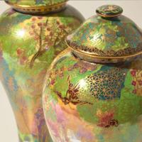 A Pair of Wedgwood Fairyland Lustre "Rainbow" Covered Vases UK, 1920s