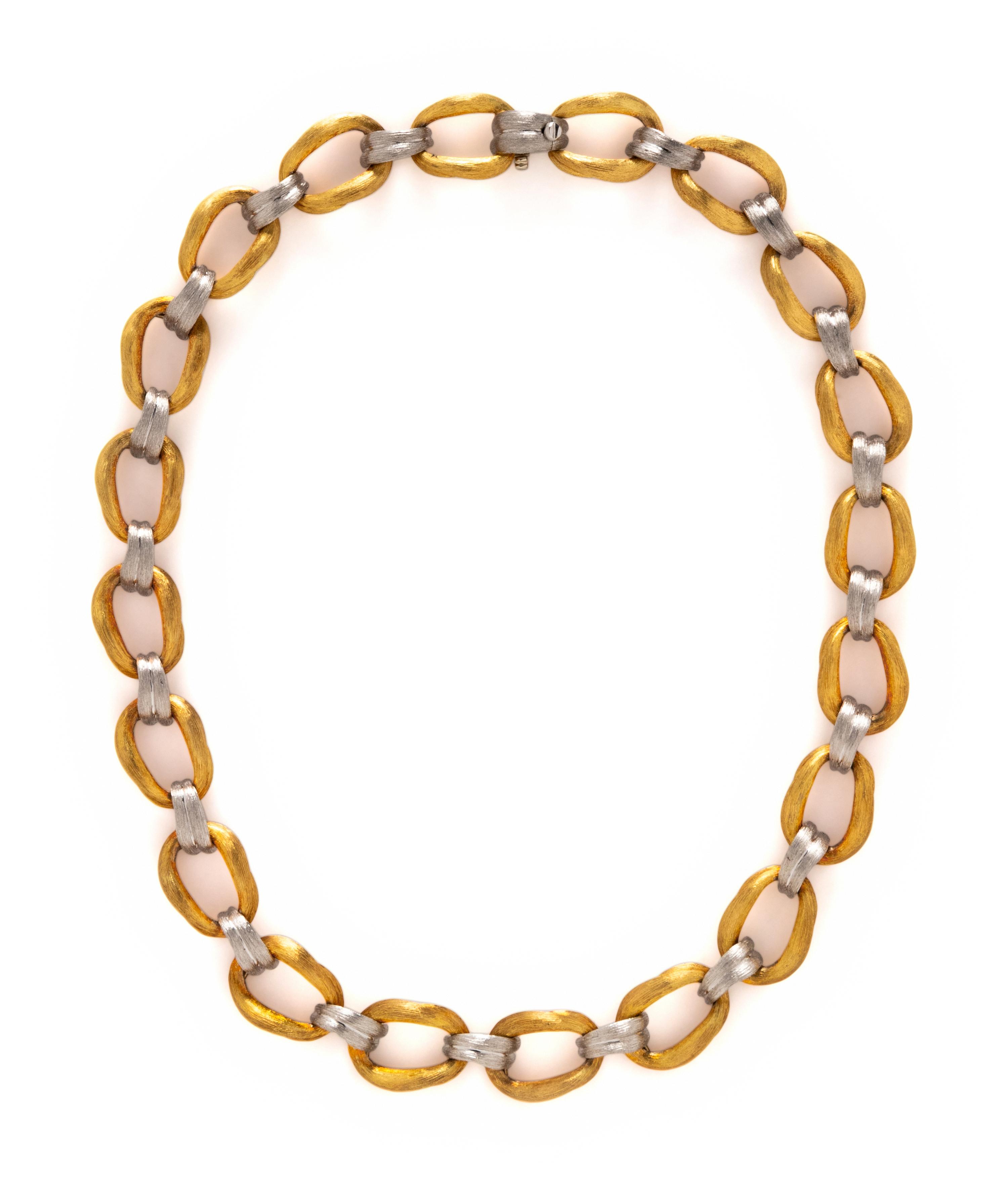 HENRY DUNAY, PLATINUM AND YELLOW GOLD NECKLACE