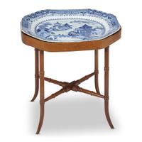 Chinese Export porcelain 'Nanking' platter 19th century