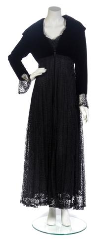 A Chloe Black Lace and Velvet Evening Ensemble, Size 42.