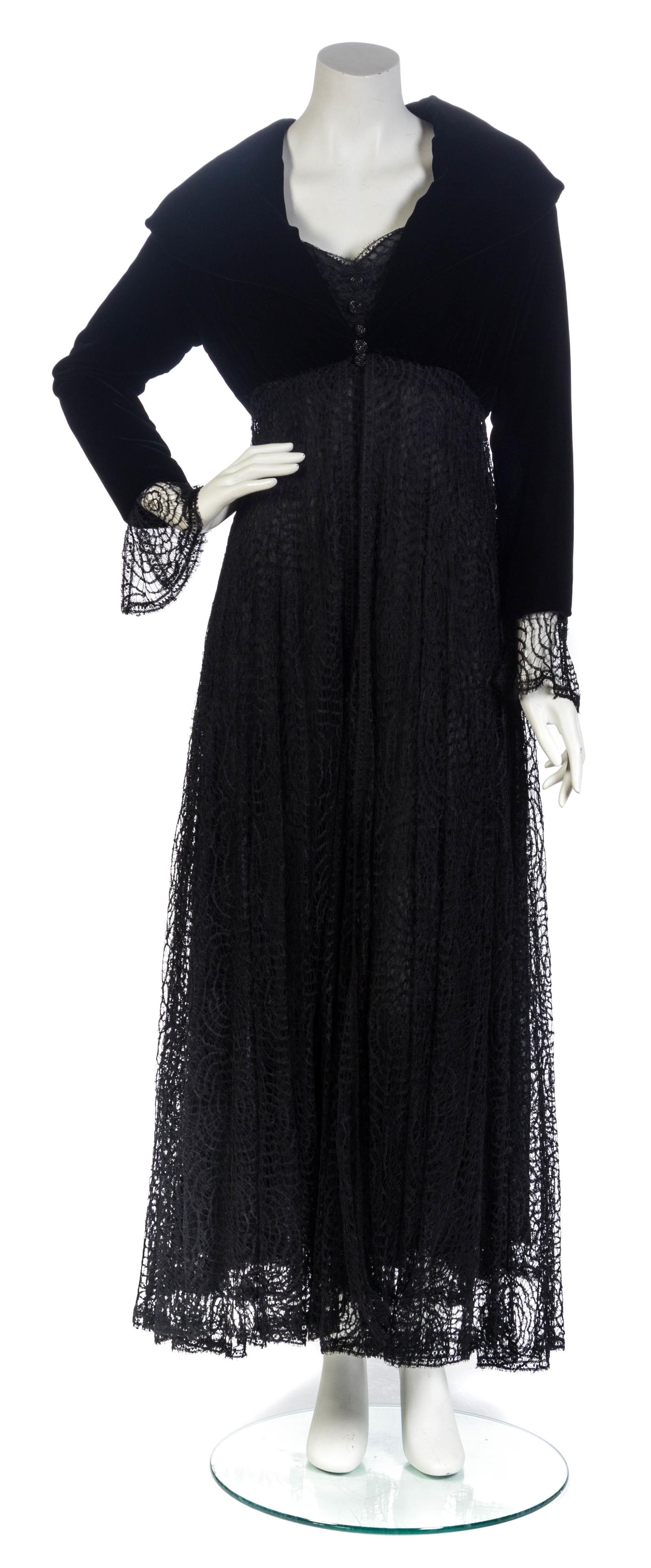 A Chloe Black Lace and Velvet Evening Ensemble, Size 42.