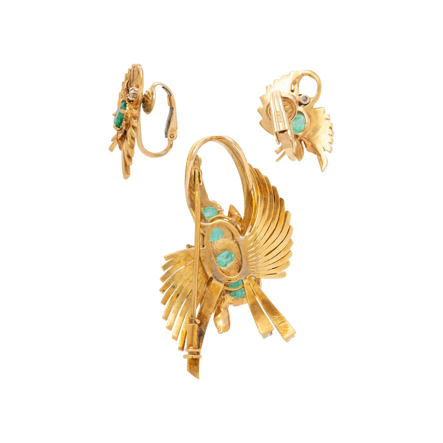 YELLOW GOLD, EMERALD AND DIAMOND SET