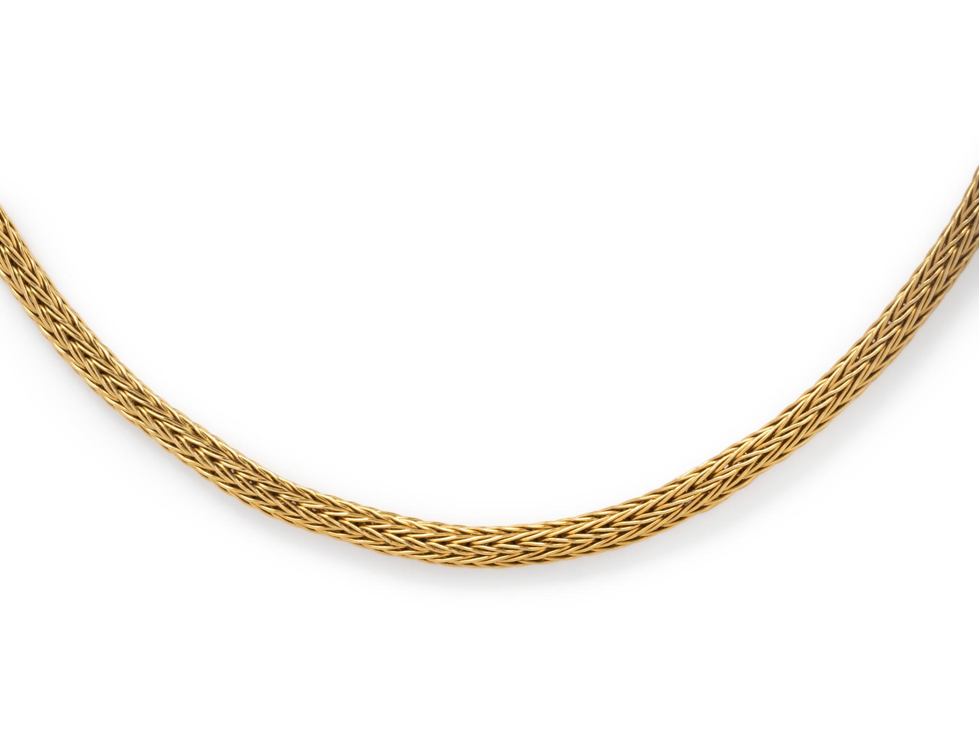 YELLOW GOLD NECKLACE