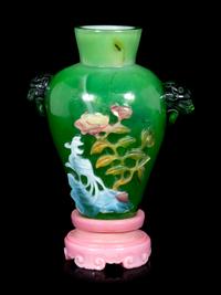 A Chinese Multi-Colored Overlay Transparent Green Glass Vase
