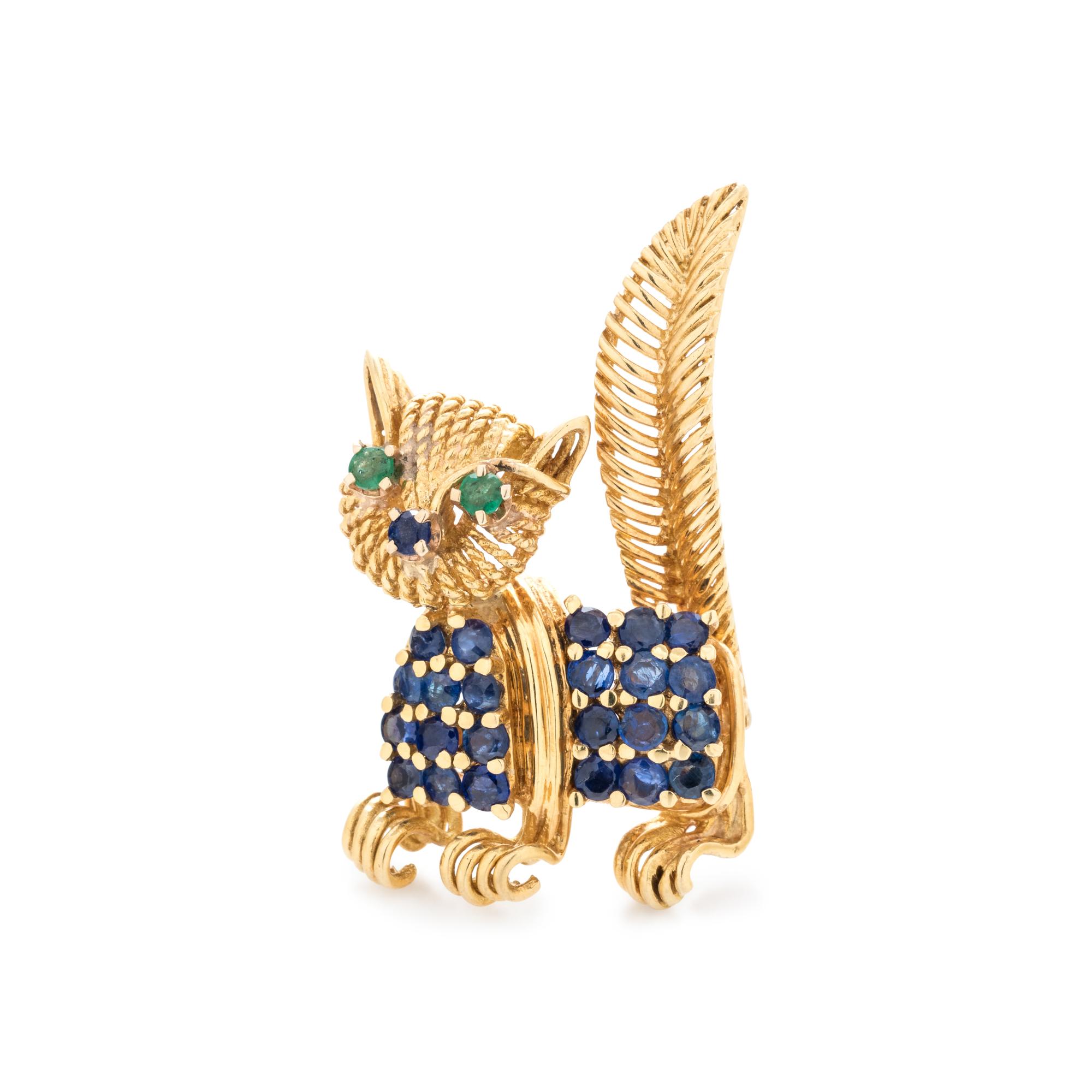 TIFFANY & CO., YELLOW GOLD AND SAPPHIRE CAT BROOCH