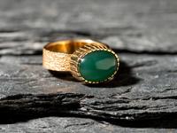 18K Gold and Jade Ring