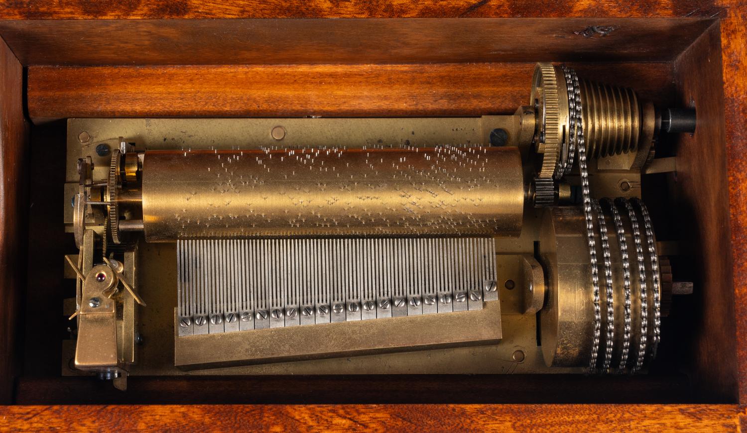 A Four-Air Fusée Drive Music Box
