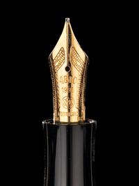 A Montblanc Voltaire Limited Edition Fountain Pen