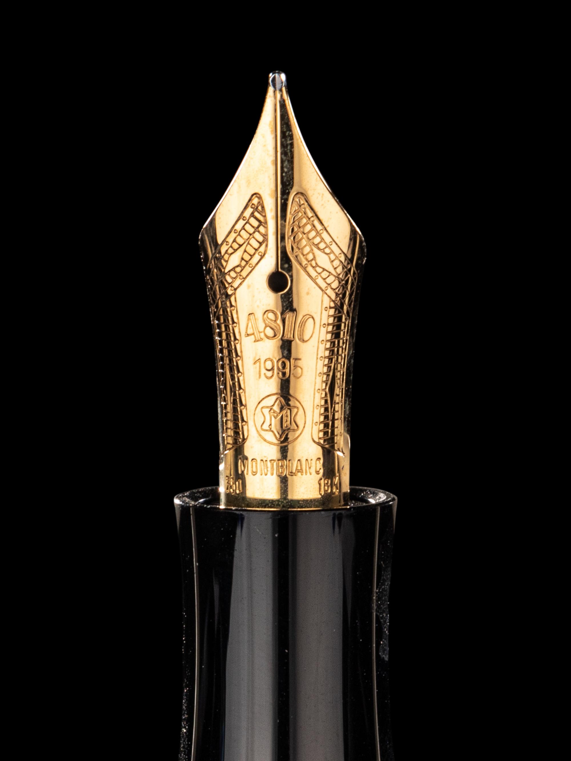 A Montblanc Voltaire Limited Edition Fountain Pen
