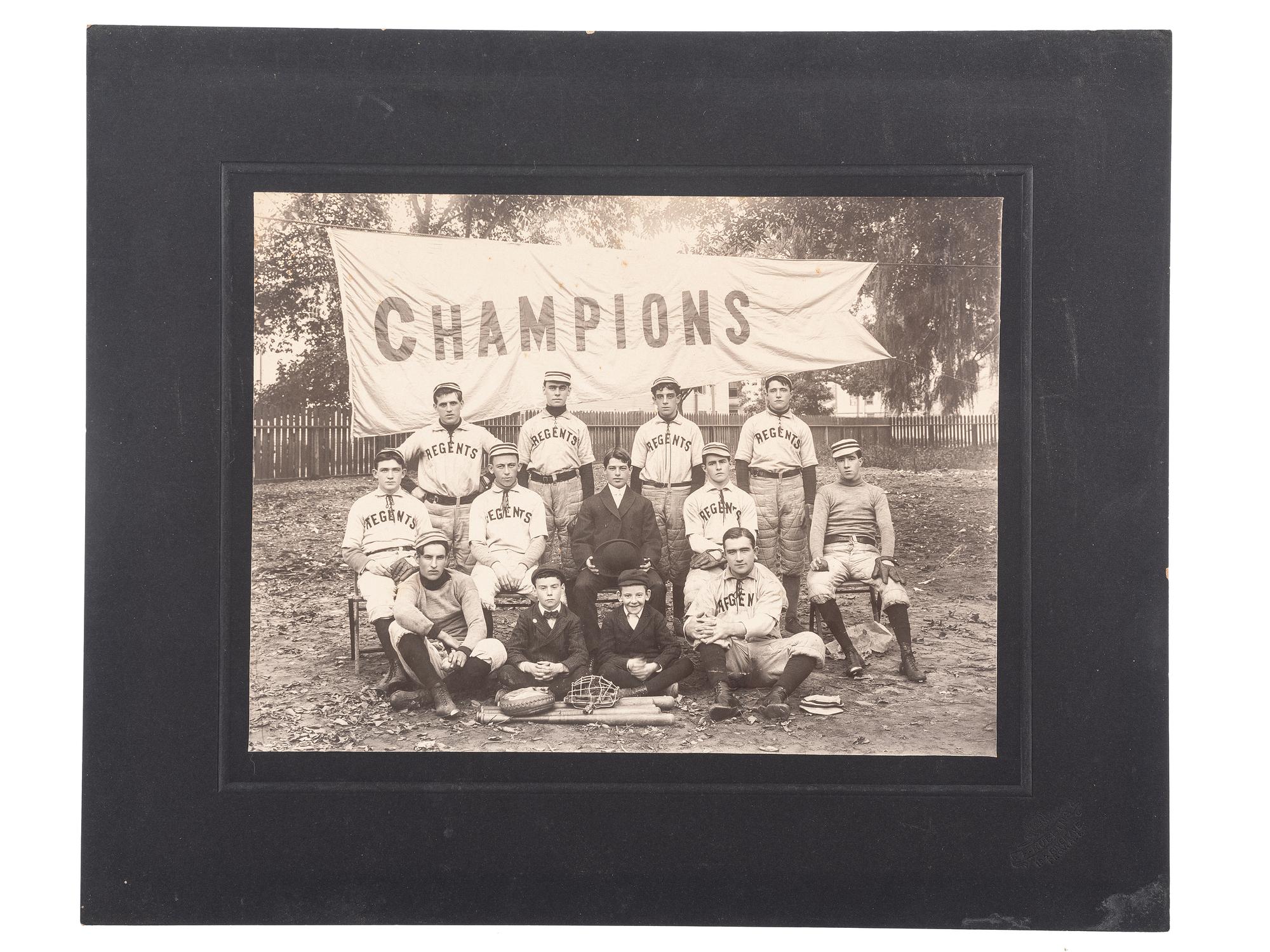 [SPORTS]. A group of 6 photographs of baseball teams.
