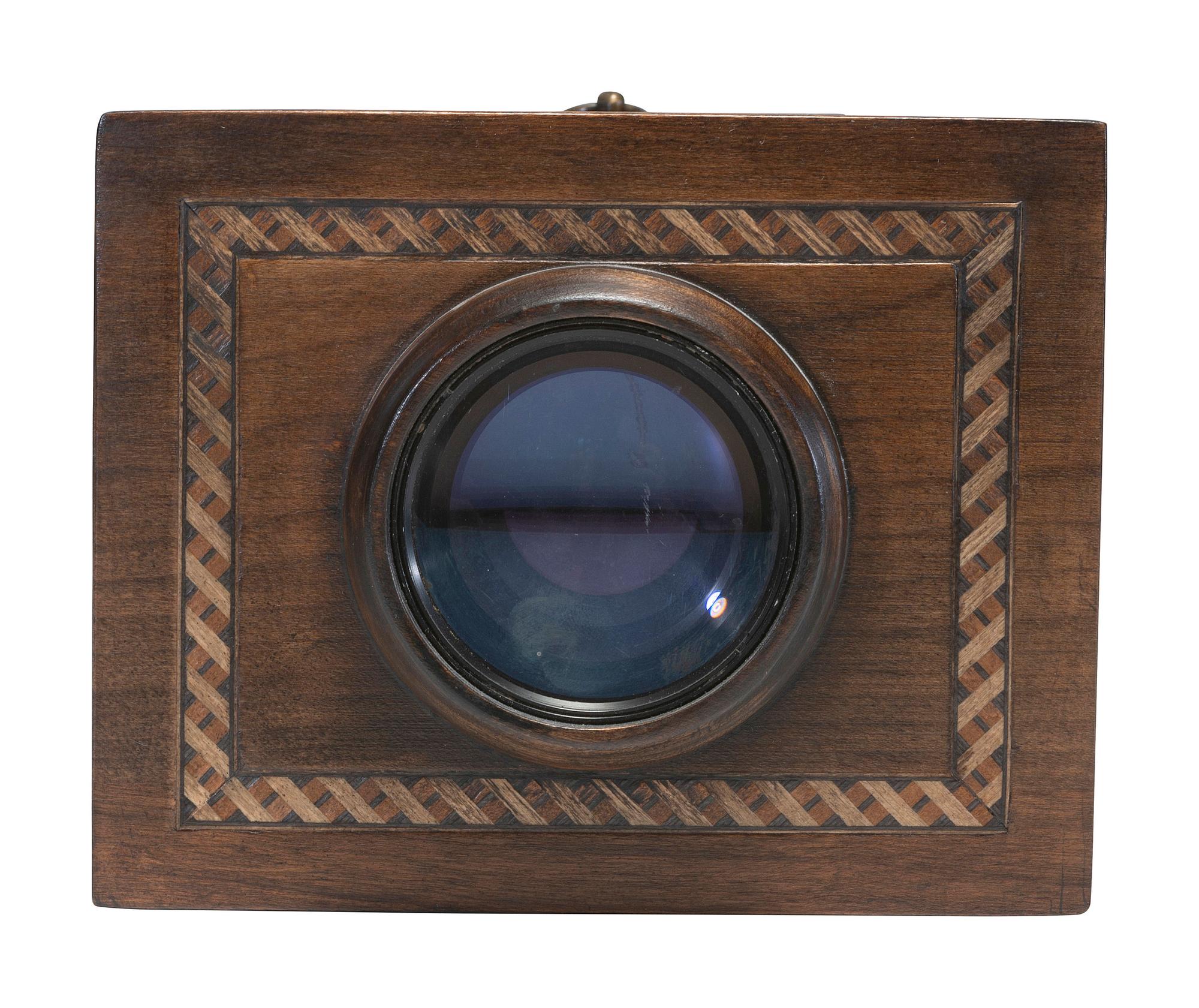 [CAMERAS]. Replica Camera Obscura by Robert Lisle, 1979.