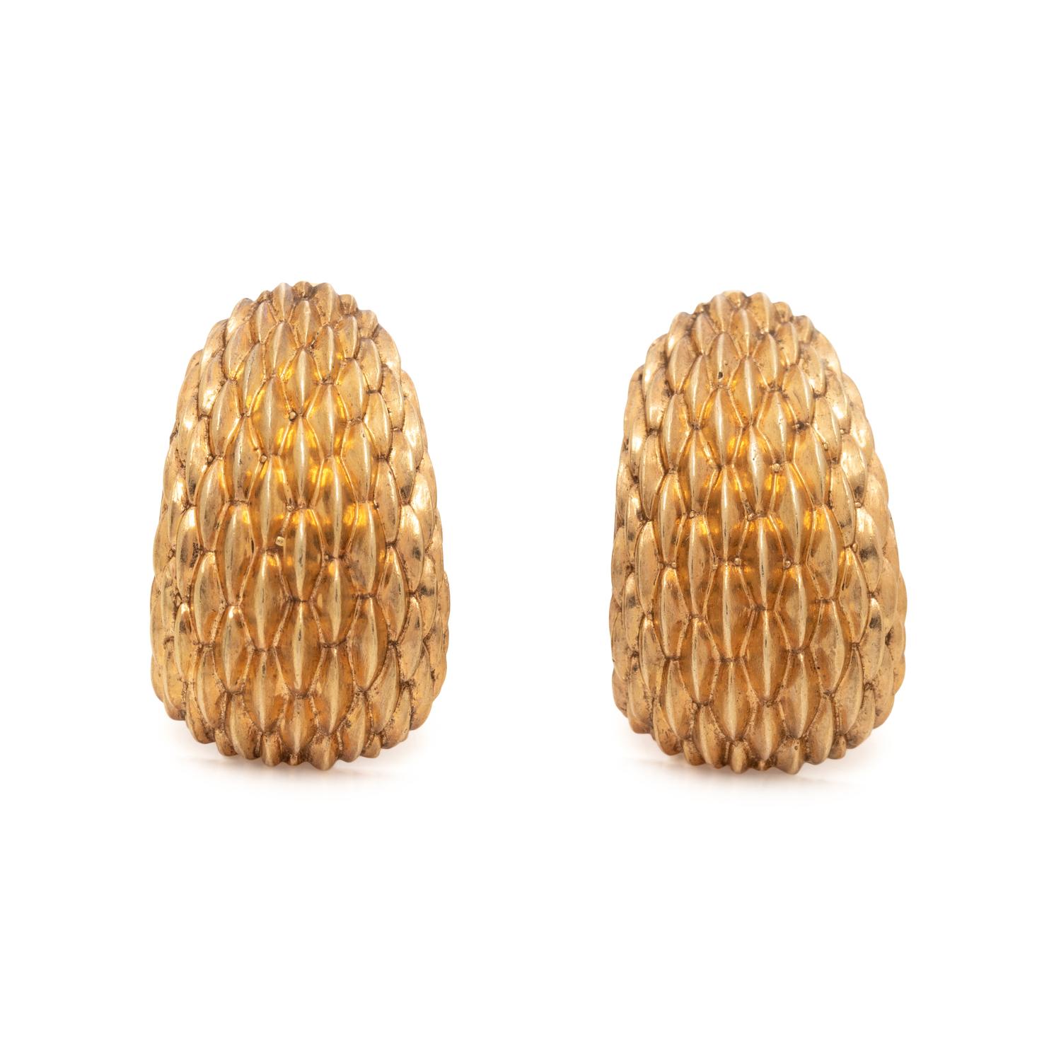TIFFANY & CO., YELLOW GOLD EARRINGS