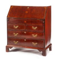 A George III Mahogany and Marquetry Slant-Front Desk Height 42 x width 36 x depth 20 inches. — LATE 18TH/EARLY 19TH CENTURY