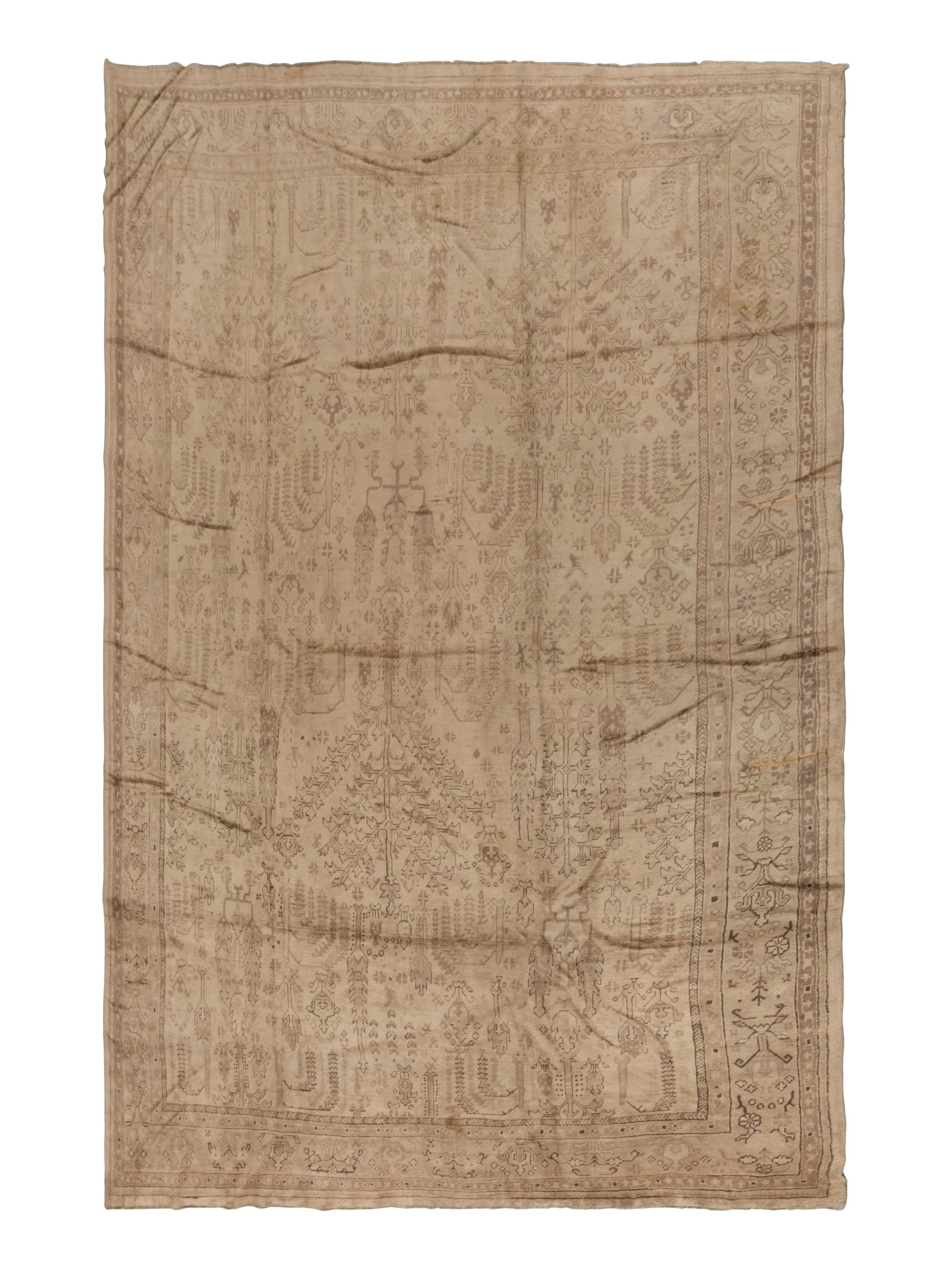 An Oushak Carpet