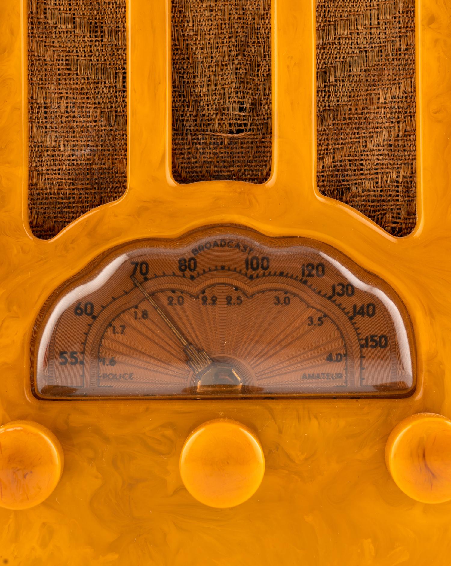 An Emerson AU190 Cathedral Radio