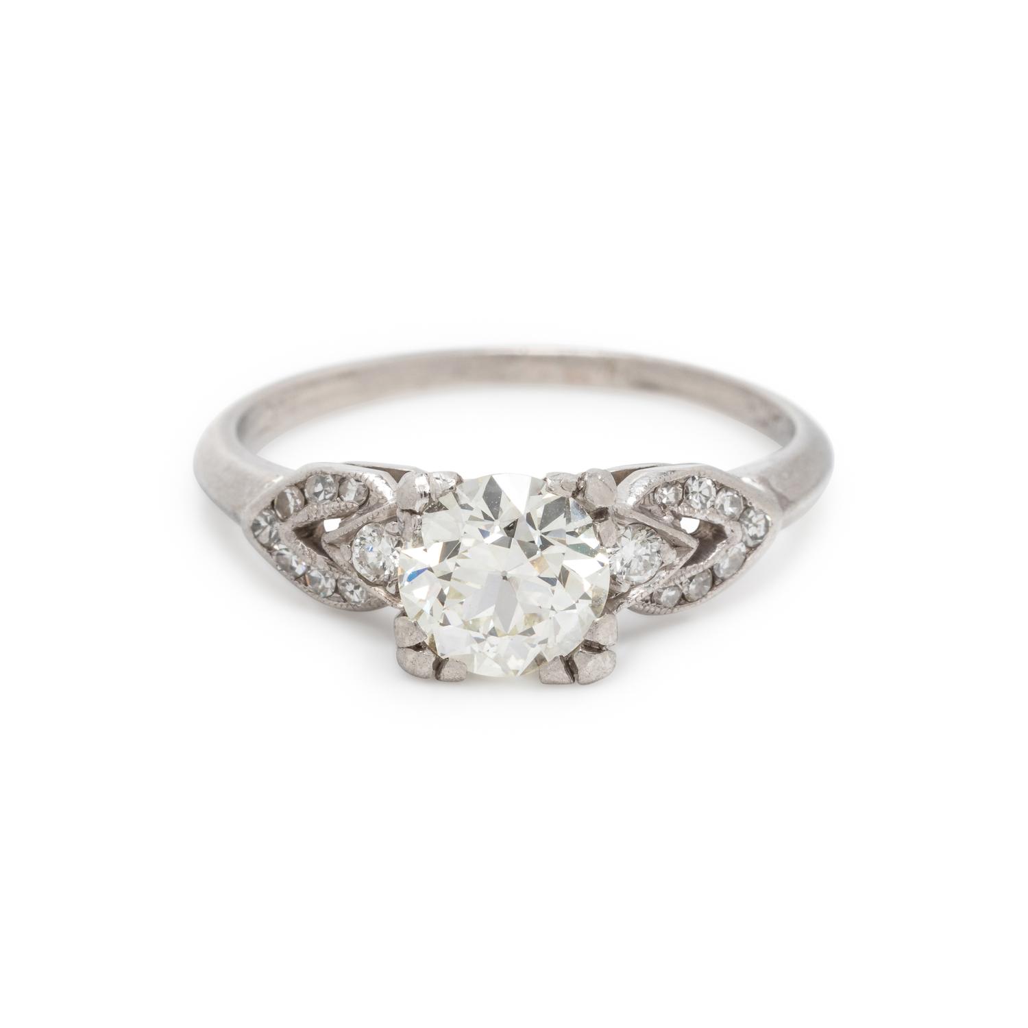 DIAMOND RING