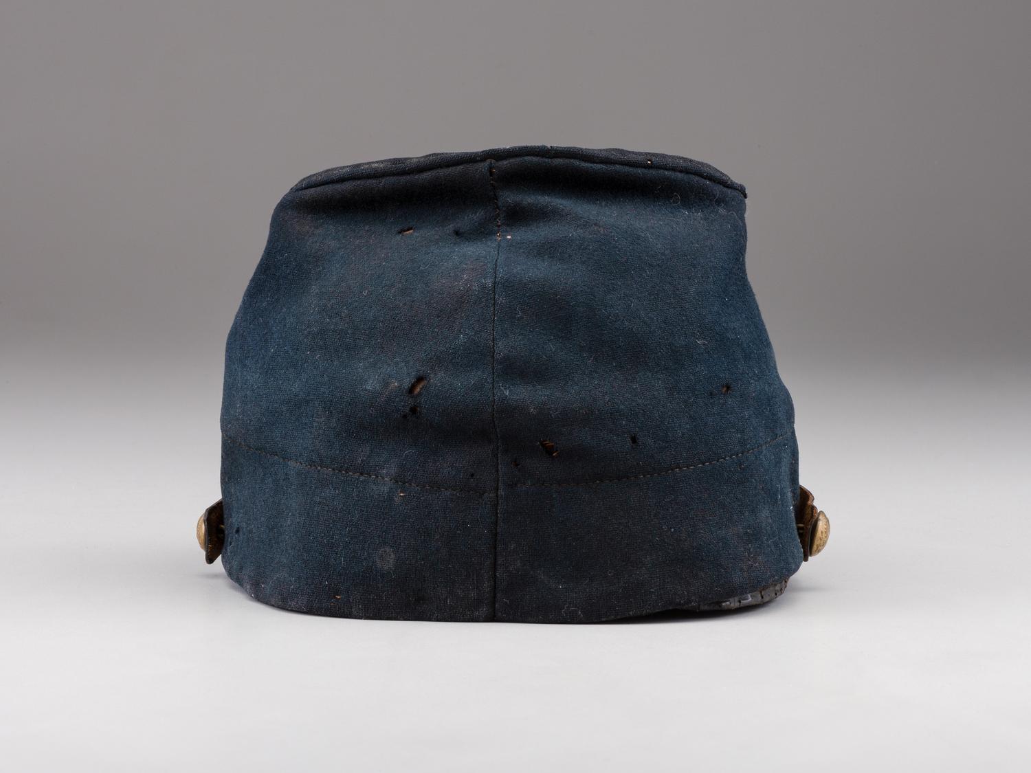 [CIVIL WAR]. 52nd Massachusetts Volunteers forage cap and tinware.