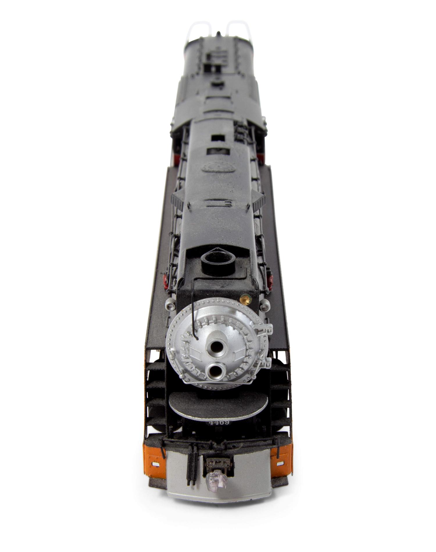 A Polychrome HO-Gauge Southern Pacific 4-8-4 Locomotive and Tender