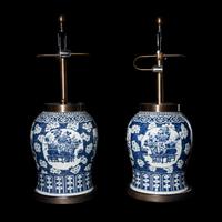 A Pair of Chinese Blue and White ' Bogu ' Motif Porcelain General Jars, 19th Century 晚清 青花博古圖將軍罐一對